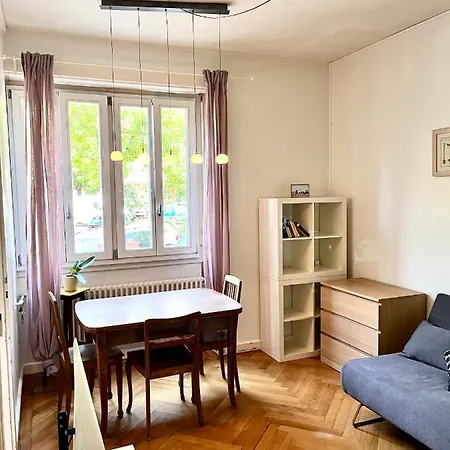 Boutique Studio In Center, 7' From Train Station Appartement