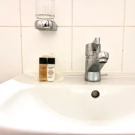 Boutique Studio In Center, 7' From Train Station Appartement *
